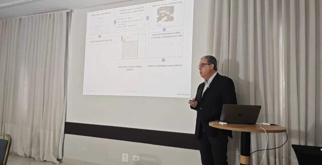 Secretário se explicando