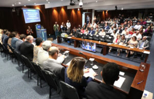 Audiência Pública aponta soluções para a crise no setor de bebidas provocada por casos de intoxicação por metanol