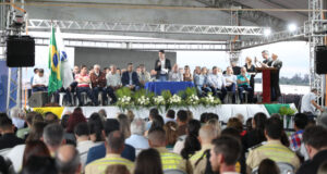 Deputados estaduais prestigiam 32ª edição da Assembleia Itinerante, em Ibaiti