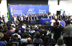 Assembleia Itinerante reúne autoridades e grande público em Pato Branco, no Sudoeste do Paraná